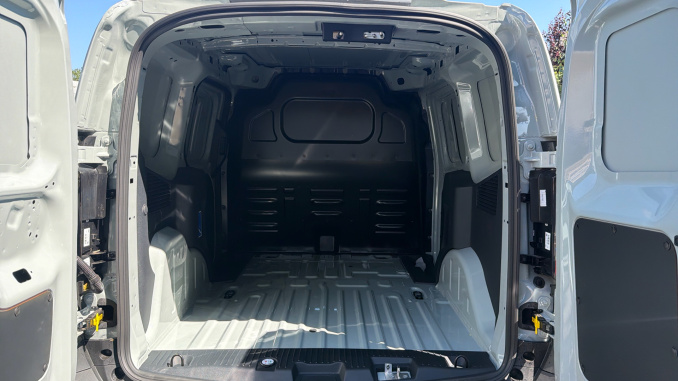 Ford Transit Courier Petrol 1.0 EcoBoost 125ps Trend Van Auto - Image 12